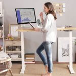 Mobiliario para home office escritorio con elevación